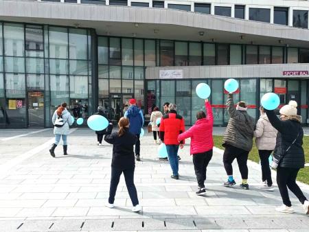 postojna v modrem (7)